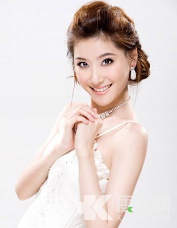 Ů�˓��ж����Ը߳�