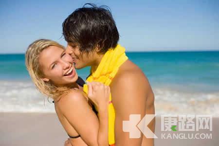 Ů���Ը߳�������