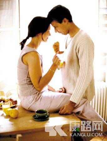 ��ƽ��͵غͺ����M�н���