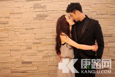 ������wλ