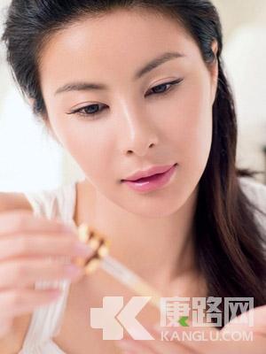 �`�^֮�]�Ё��½���Ů�ԾͲ�������