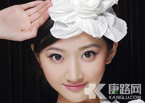 �L�����������˴��[