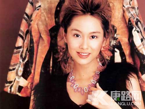 �{���ʳ����������